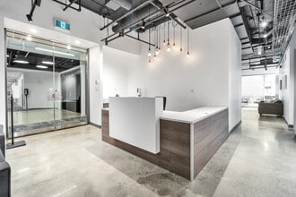 111 Peter St, Toronto, ON à louer Photo intérieure- Image 1 de 9