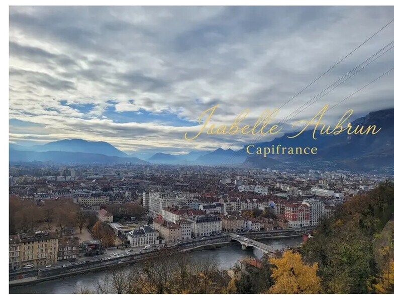 Commerce de détail dans Grenoble à vendre - Photo du bâtiment - Image 3 de 3