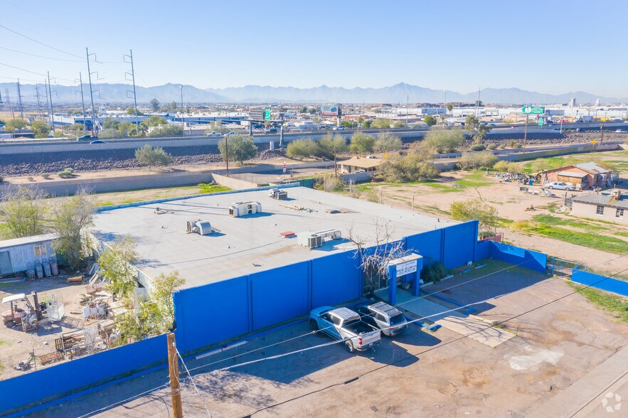 313 W Apache St, Phoenix, AZ à vendre - Photo du bâtiment - Image 3 de 6
