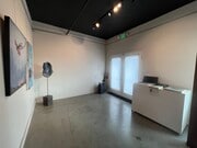 20251104_221048846_iOS