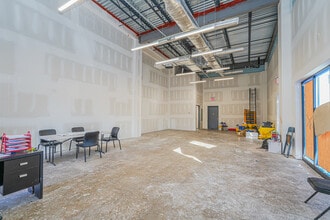 752 Targee St, Staten Island, NY for lease Interior Photo- Image 1 of 8