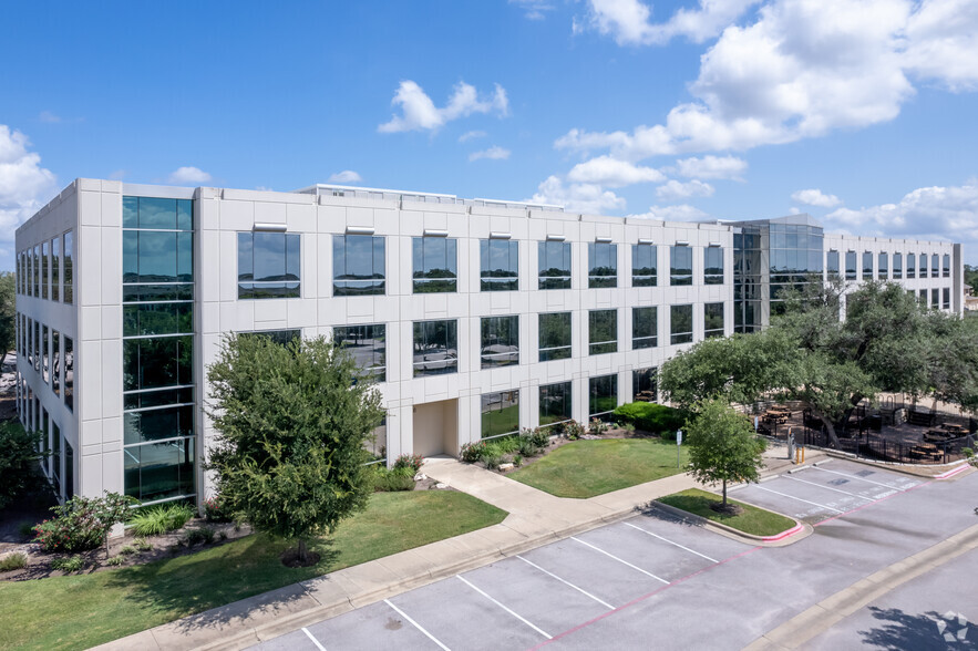 11001 Lakeline Blvd, Austin, TX à vendre - Photo du bâtiment - Image 1 de 1