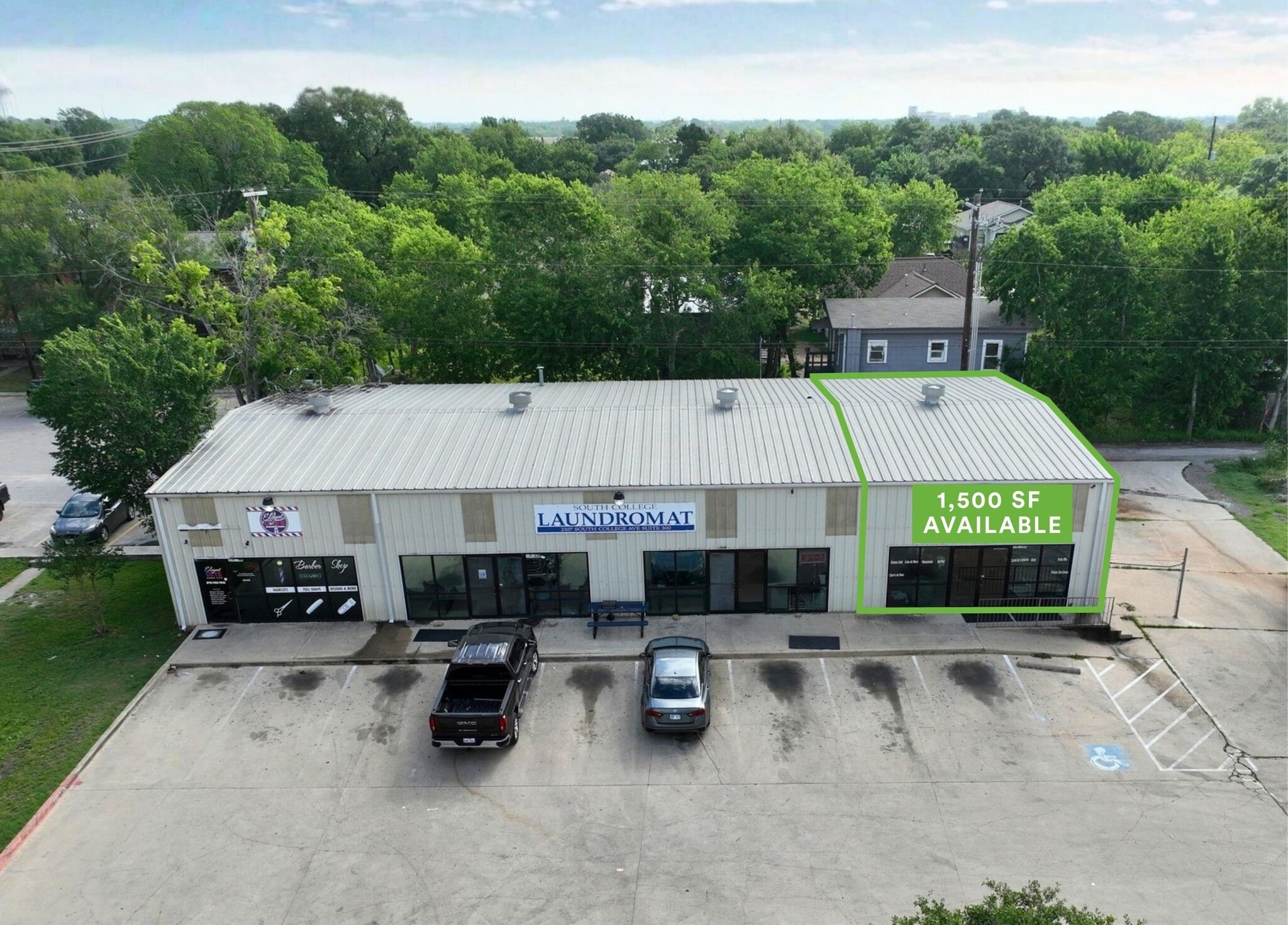 2107 S College Ave, Bryan, TX for lease Building Photo- Image 1 of 6