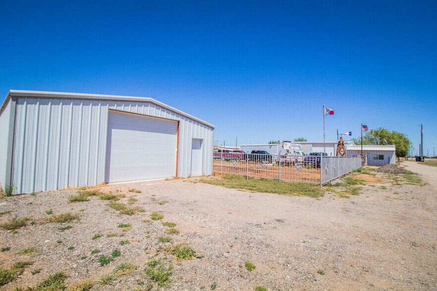 2309 N Frankford Ave, Lubbock, TX à vendre - Photo du bâtiment - Image 2 de 87