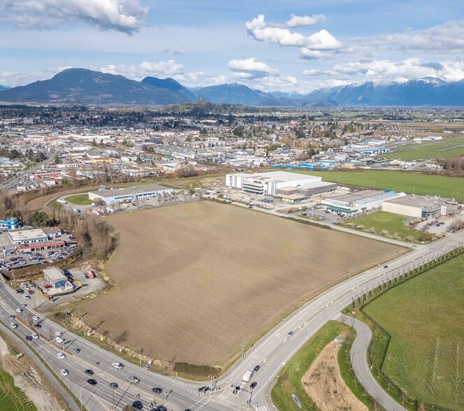 45581 Kerr Av, Chilliwack, BC à louer - Autre - Image 2 de 6