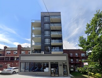 Plus de détails pour 6414 Wetherole St, Rego Park, NY - Multi-résidentiel à vendre