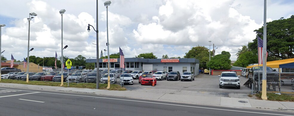 2200 N Federal Hwy, Hollywood, FL à louer - Photo du bâtiment - Image 2 de 2