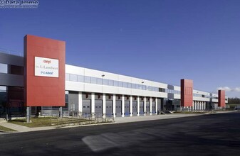 Avenue De l'Océanie, Les Ulis for lease Building Photo- Image 2 of 4