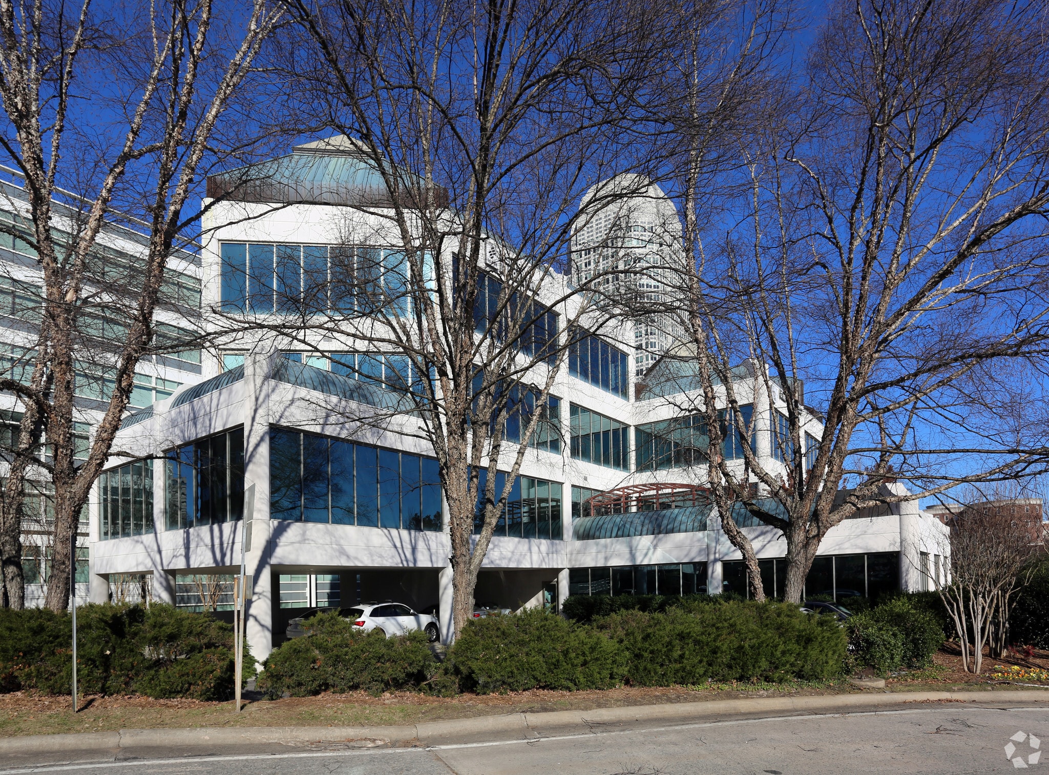 250 W First St, Winston-Salem, NC for lease Building Photo- Image 1 of 54