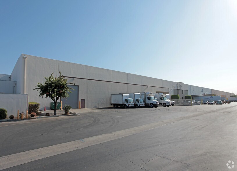 11937-11939 Woodruff Ave, Downey, CA à louer - Photo du bâtiment - Image 2 de 2