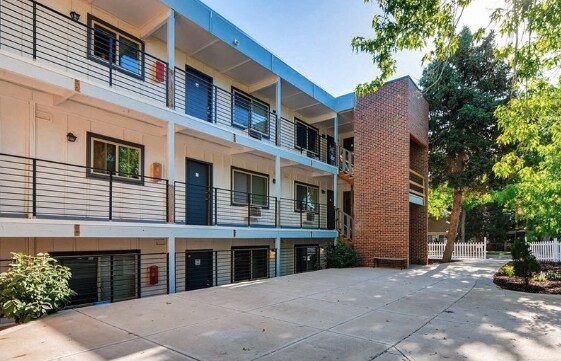 980 S Dexter St, Denver, CO à vendre Photo principale- Image 1 de 1