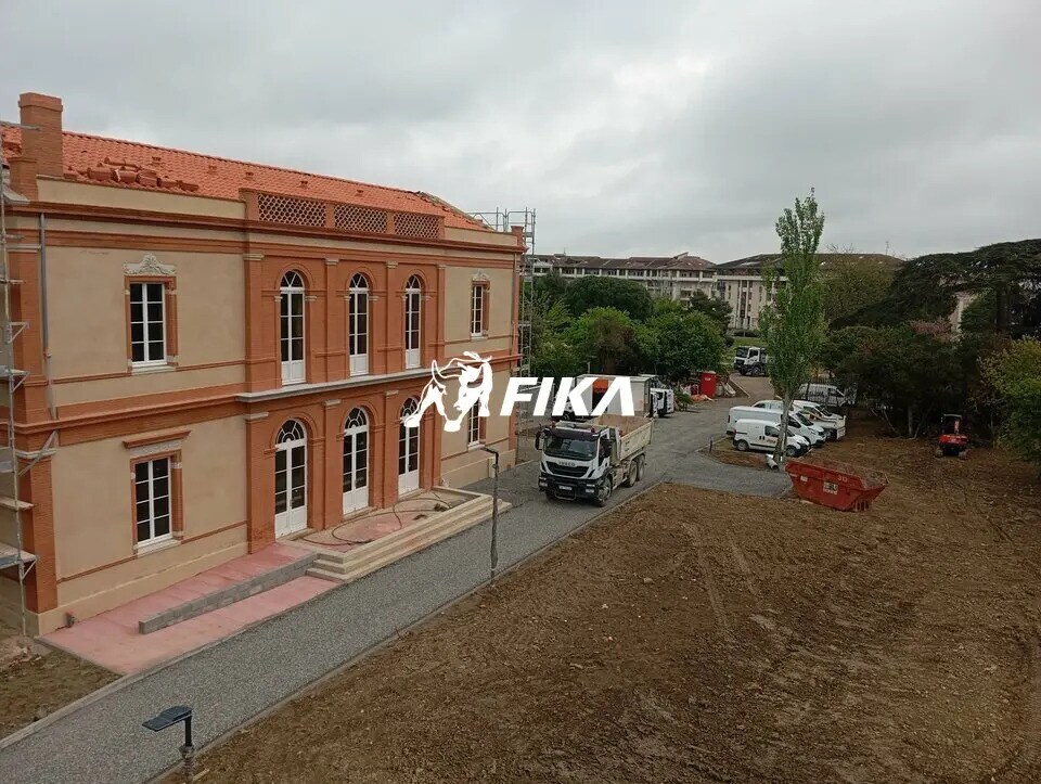 2 Rue Jean Viollis, Toulouse for lease Building Photo- Image 1 of 10