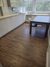 5350 Gulf of Mexico Dr, Longboat Key, FL for lease Interior Photo- Image 1 of 1