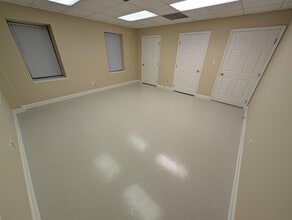 4065 Powhatan Rd, Clayton, NC for lease Interior Photo- Image 2 of 2