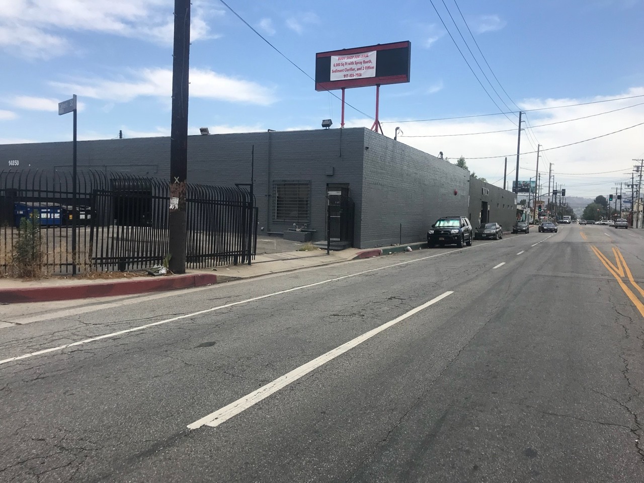 14850 Calvert St, Van Nuys, CA for lease Primary Photo- Image 1 of 40