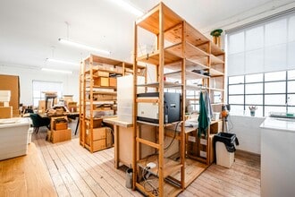 160-162 Brick Ln, London for lease Interior Photo- Image 1 of 8