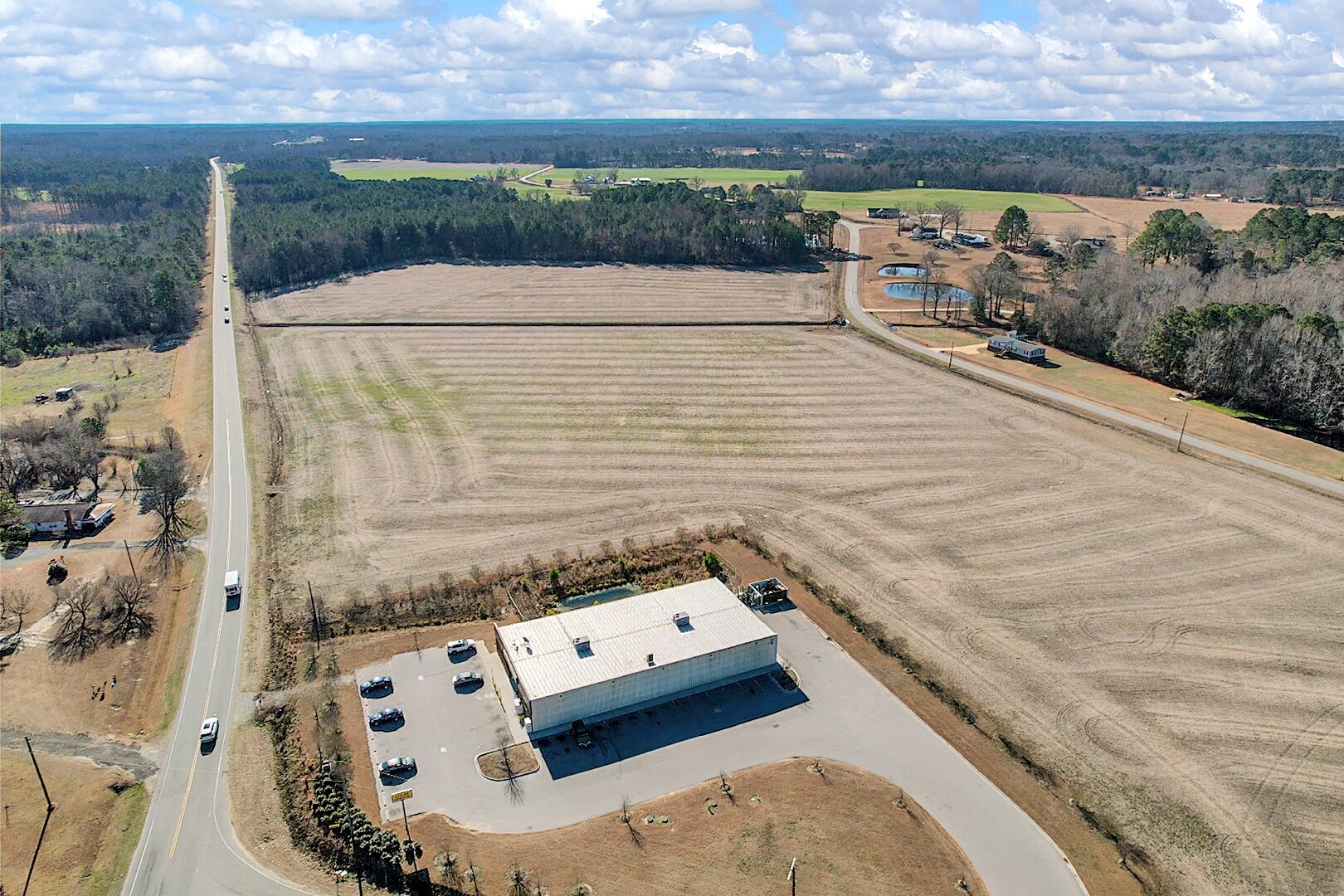 1924 Stewart Rd, Four Oaks, NC à vendre Photo principale- Image 1 de 11