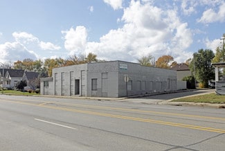 Plus de détails pour 333 N Perry St, Pontiac, MI - Commerce de détail à vendre