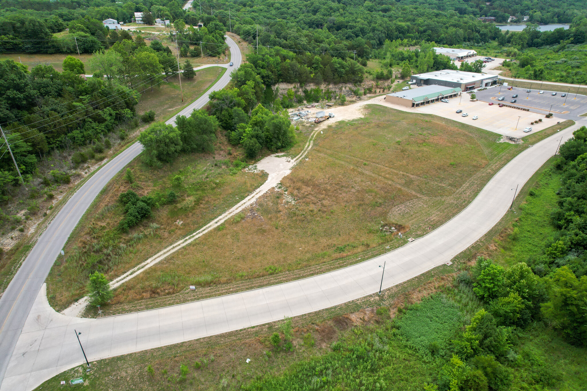 1.79 Ac. Bavarian Hills Plaza, Hermann, MO for sale Primary Photo- Image 1 of 12