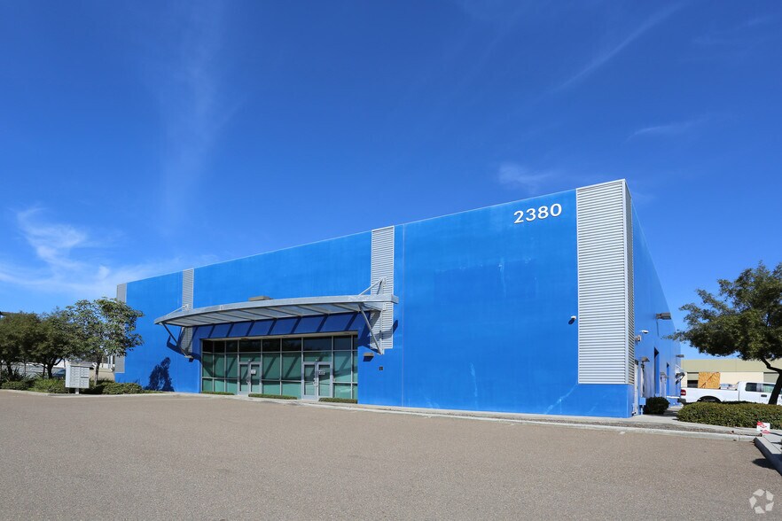 2380 Main St, Chula Vista, CA à louer - Photo principale - Image 1 de 7