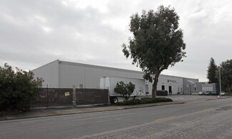 Plus de détails pour 2434 Polvorosa Ave, San Leandro, CA - Industriel à louer