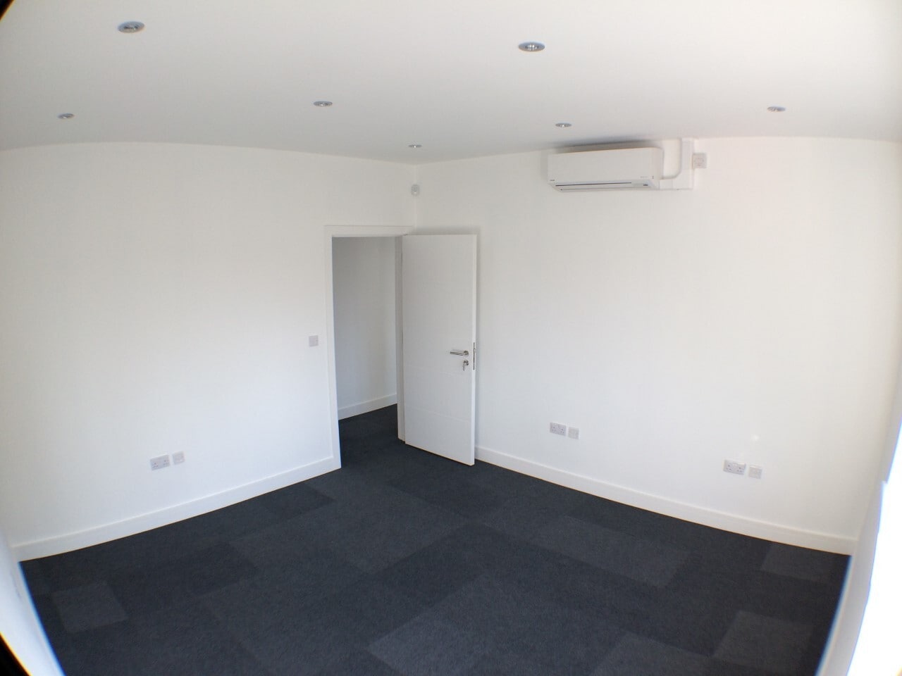 Talbot Rd, Doncaster for lease Interior Photo- Image 1 of 6