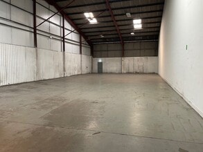 Common Road Way, York for lease Interior Photo- Image 2 of 5