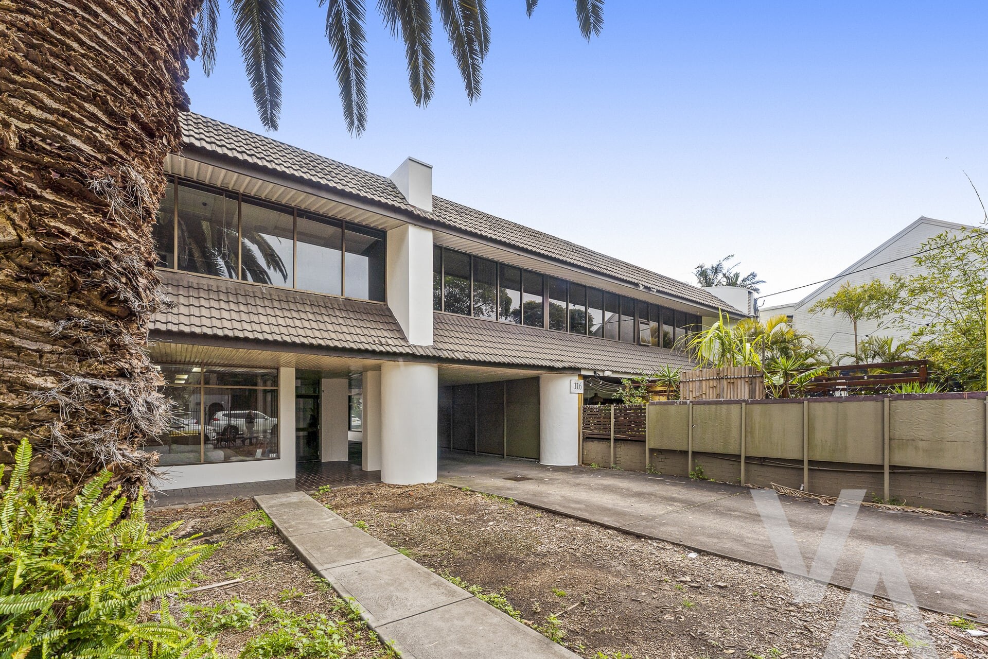 112-118 Darby St, Cooks Hill for lease Primary Photo- Image 1 of 4