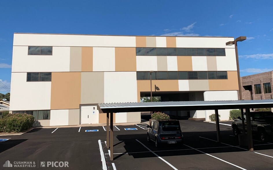 17 W Wetmore Rd, Tucson, AZ à louer - Photo du bâtiment - Image 2 de 3