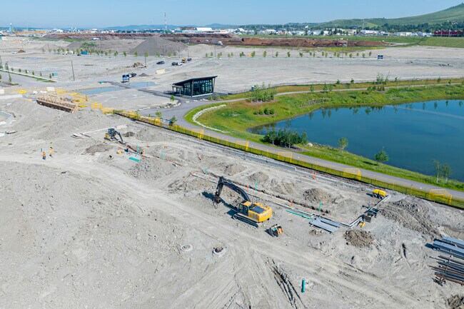 Plus de détails pour 264 Park St, Cochrane, AB - Commerce de détail à louer