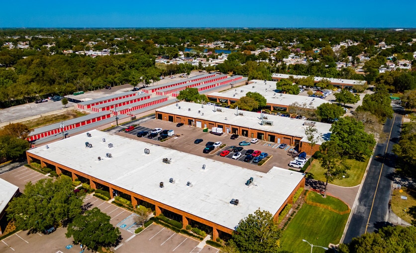 5402-5460 Beaumont Center Blvd, Tampa, FL à louer Photo du bâtiment- Image 1 de 8