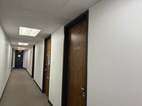 10730 E Bethany Dr, Aurora, CO à louer Hall d’entrée- Image 2 de 12