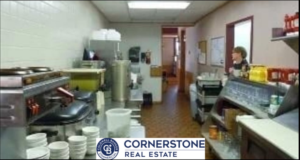 2351 W Spruce St, Rawlins, WY for sale - Building Photo - Image 3 of 22