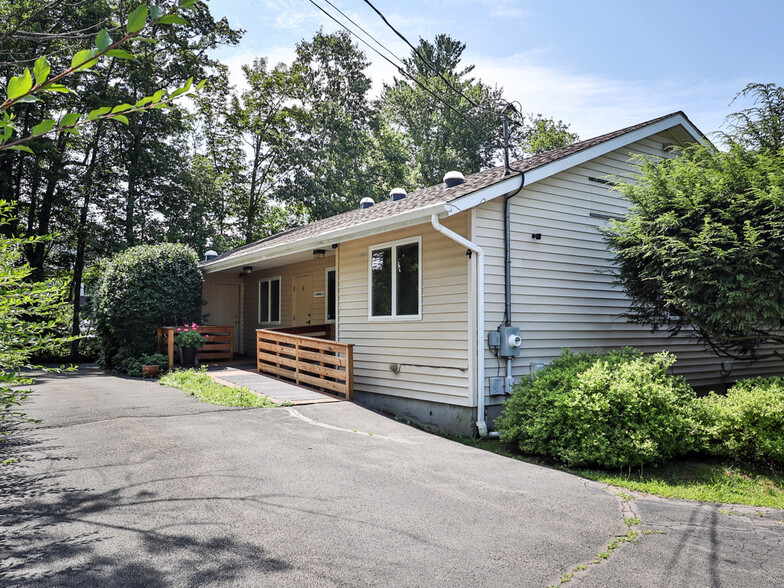 4 Lincoln Rd, South Fallsburg, NY for sale - Primary Photo - Image 1 of 11