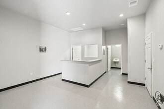 18838 FM 2252, San Antonio, TX for lease Interior Photo- Image 2 of 8