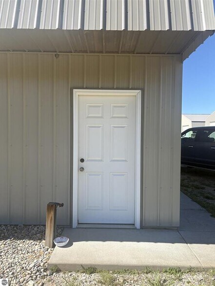 6950 Windjammer ave, Kewadin, MI à vendre - Photo du bâtiment - Image 2 de 8