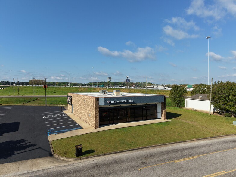 340B Eastdale Cir, Montgomery, AL for lease - Primary Photo - Image 1 of 10