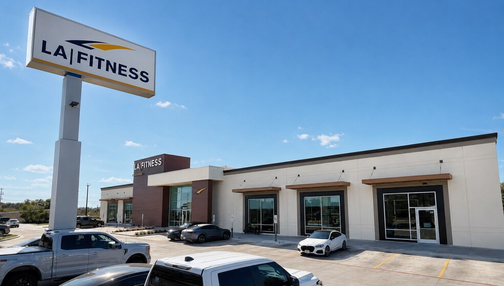 9955 Braun Rd, Helotes, TX for sale - Building Photo - Image 1 of 13