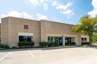 9229 Waterford Centre Blvd, Austin, TX for lease Building Photo- Image 1 of 4