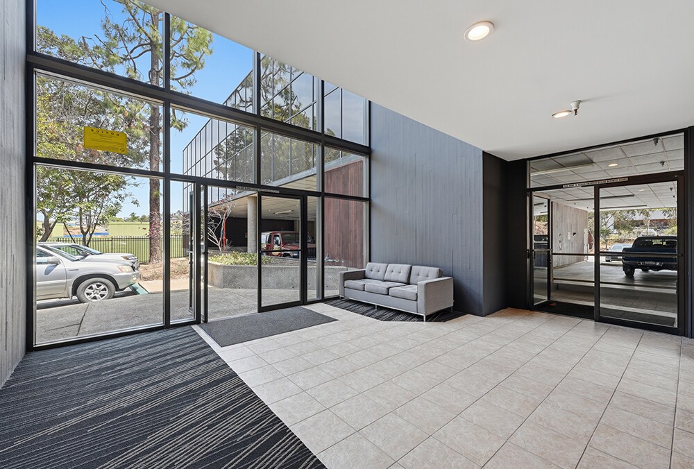 191 Calle Magdalena, Encinitas, CA 92024 - Unité 16 -  - Hall d’entrée - Image 2 of 3