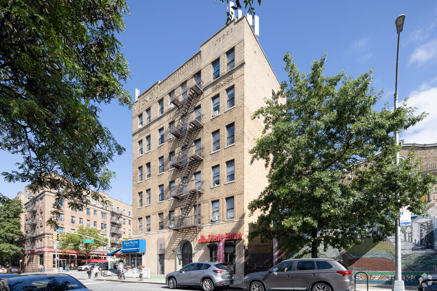 611-615 W 171st St, New York, NY for lease - Building Photo - Image 2 of 6