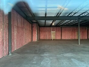 933 N FM 1821 Rd, Mineral Wells, TX à louer Photo intérieure- Image 1 de 1