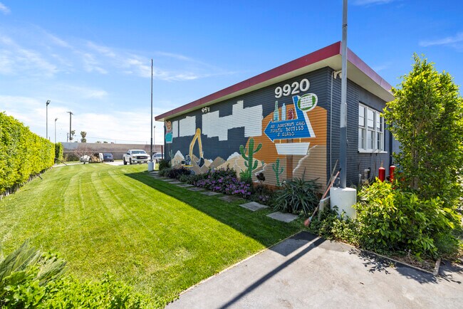 More details for 9920 Arlington Ave, Riverside, CA - Industrial for Sale