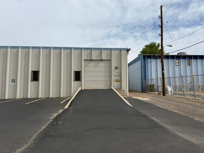 5200-5280 Broadway, Denver, CO à louer - Photo du bâtiment - Image 3 de 11