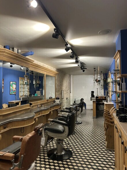 Commerce de détail dans Paris à vendre - Photo du bâtiment - Image 3 de 5