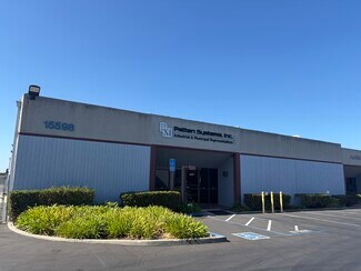 Plus de détails pour 15592-15606 Producer Ln, Huntington Beach, CA - Industriel à louer