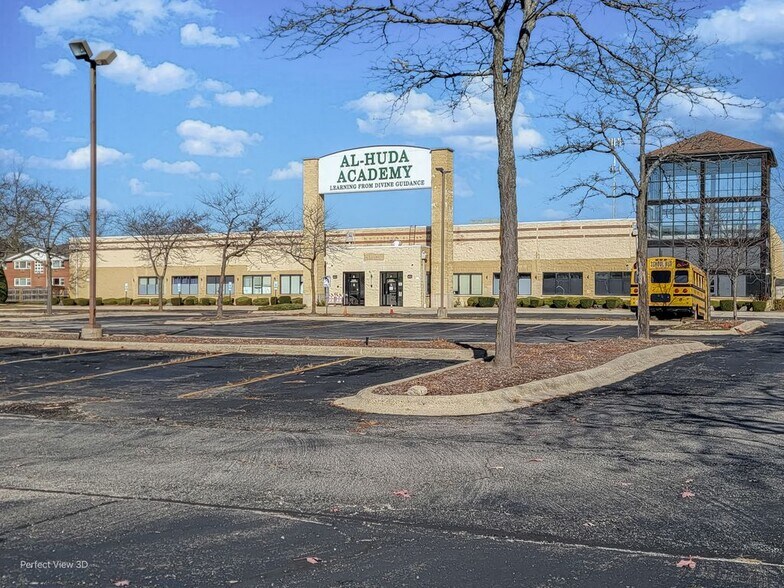 7455 Jensen Blvd, Hanover Park, IL à vendre - Photo du bâtiment - Image 3 de 6