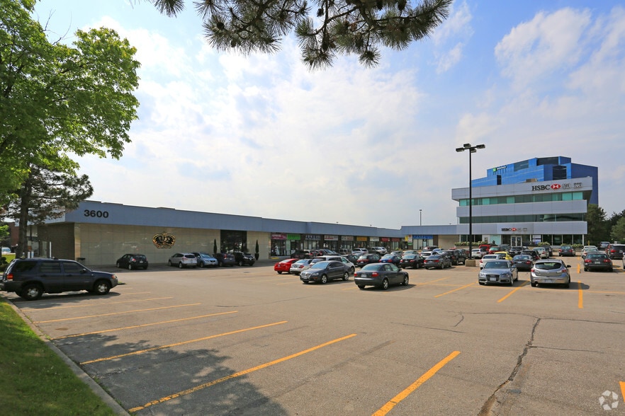 3600-3640 Victoria Park Ave, Toronto, ON à louer - Photo du bâtiment - Image 3 de 4