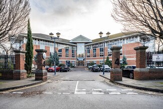 Plus de détails pour 4 Brindley Rd, Manchester - Bureau à louer