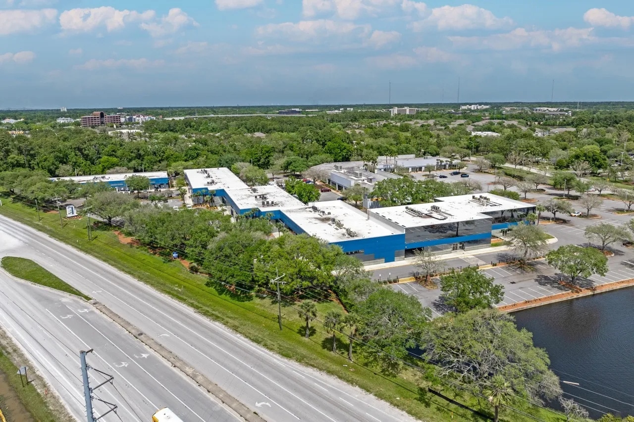 8301 Cypress Plaza Dr, Jacksonville, FL for lease Building Photo- Image 1 of 7